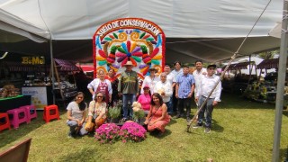 Floricultores Chinamperos llegan a Veracruz